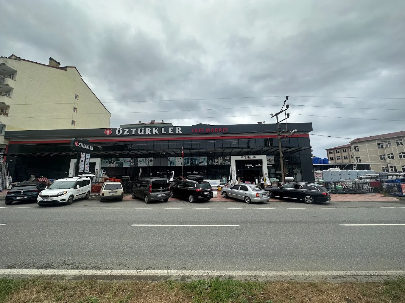 Öztürkler Yapı Market Gallery