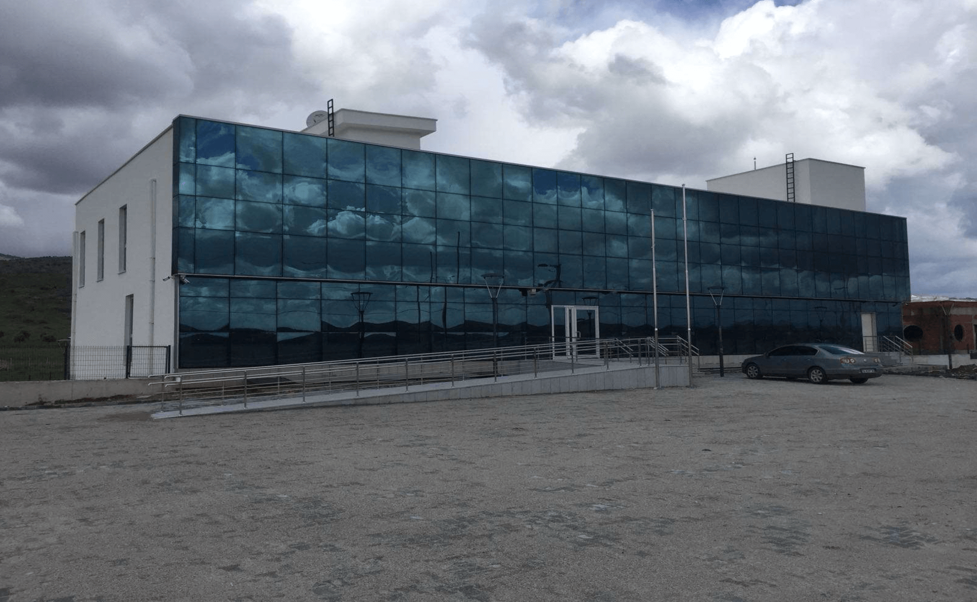 İzmir Bergama SGK Hizmet Binası